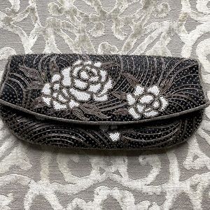 Gorgeous VTG Beaded Flower Clutch Evening Bag